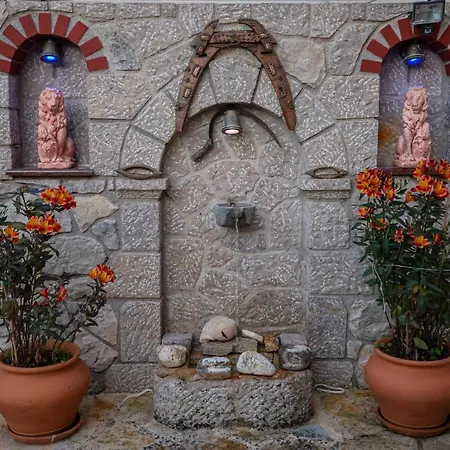 Dom wakacyjny Rock Garden Marandokhórion
